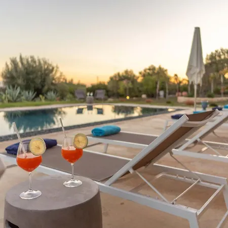 Dama - Luxury Escape