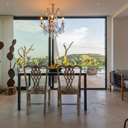 Dama - Luxury Escape Avola